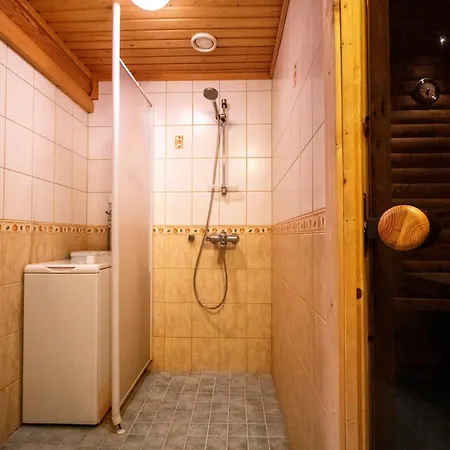 Tahkon Hovimaeenraitti 5b Villa