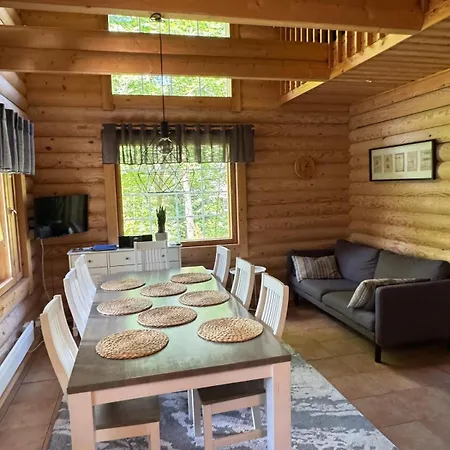 Villa Tahkon Hovimaeenraitti 5b *